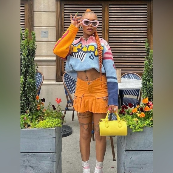 Aelfric Eden - Color Blocking Stripe Sweater - Picture 2 of 9